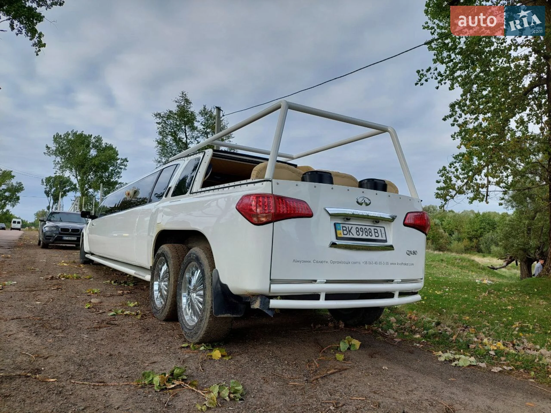 Nissan Armada, 2004