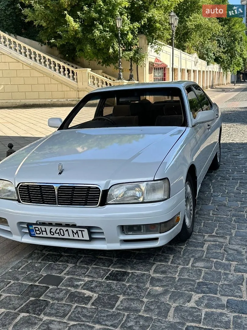 Nissan Cedric, 1995
