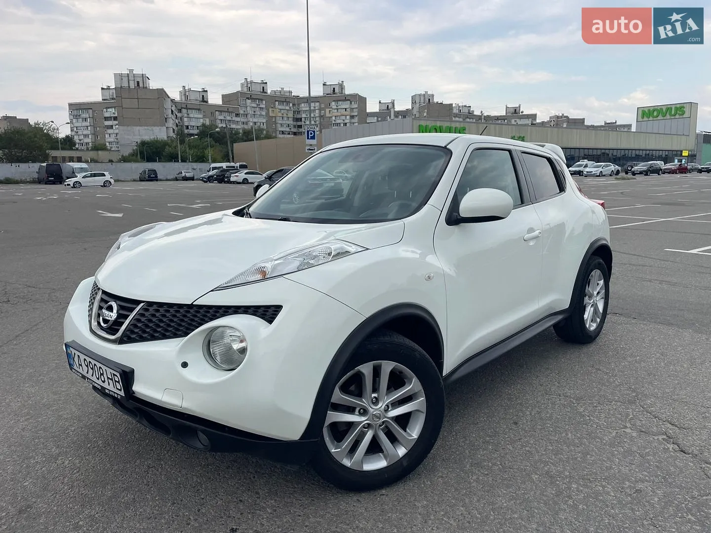 Nissan Juke, 2011