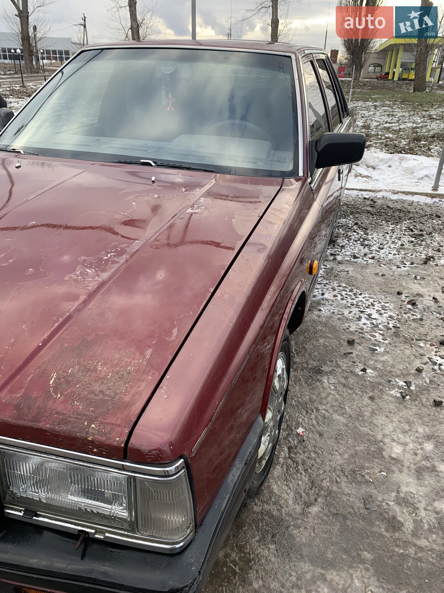 Nissan Laurel, 1987