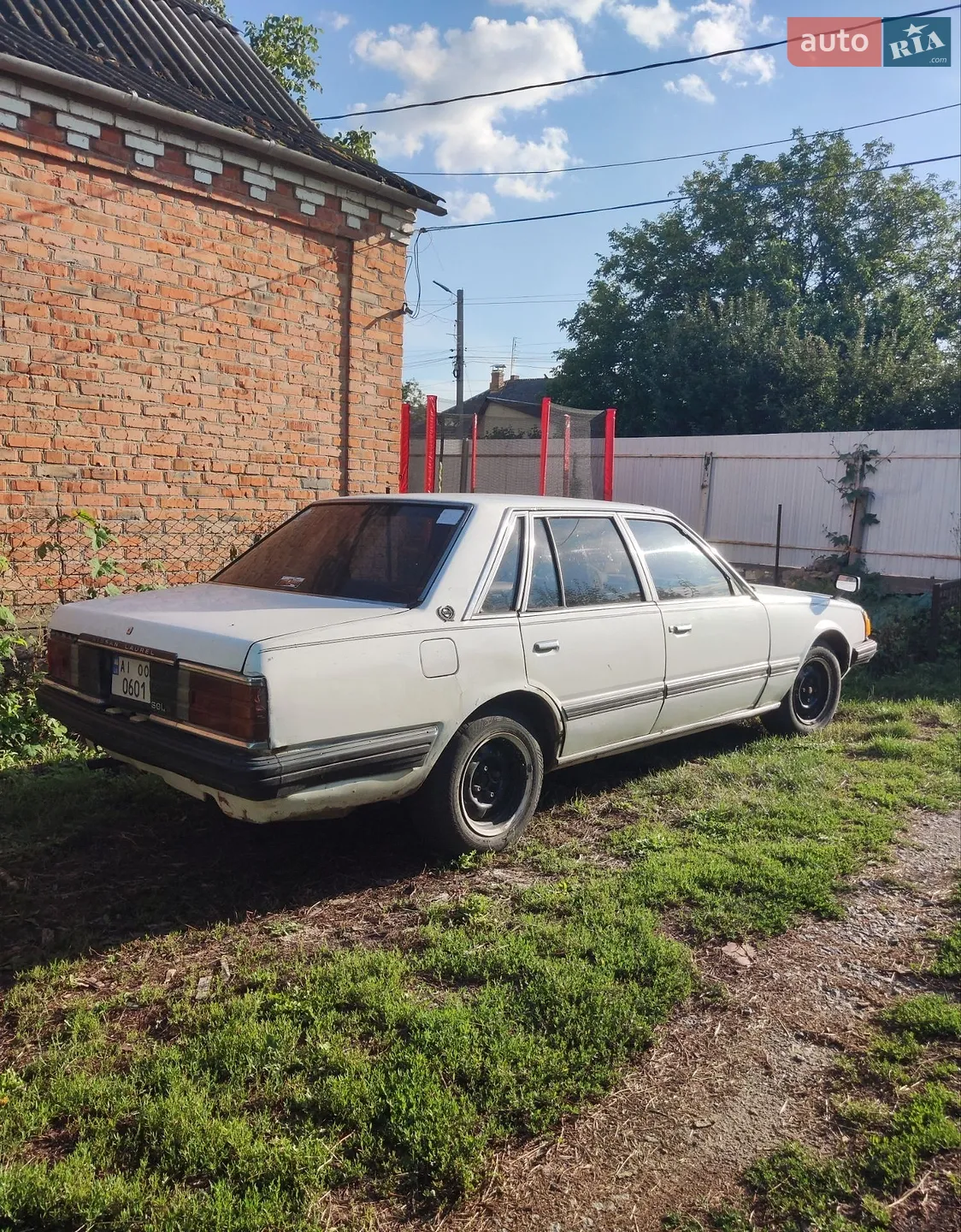 Nissan Laurel, 1981
