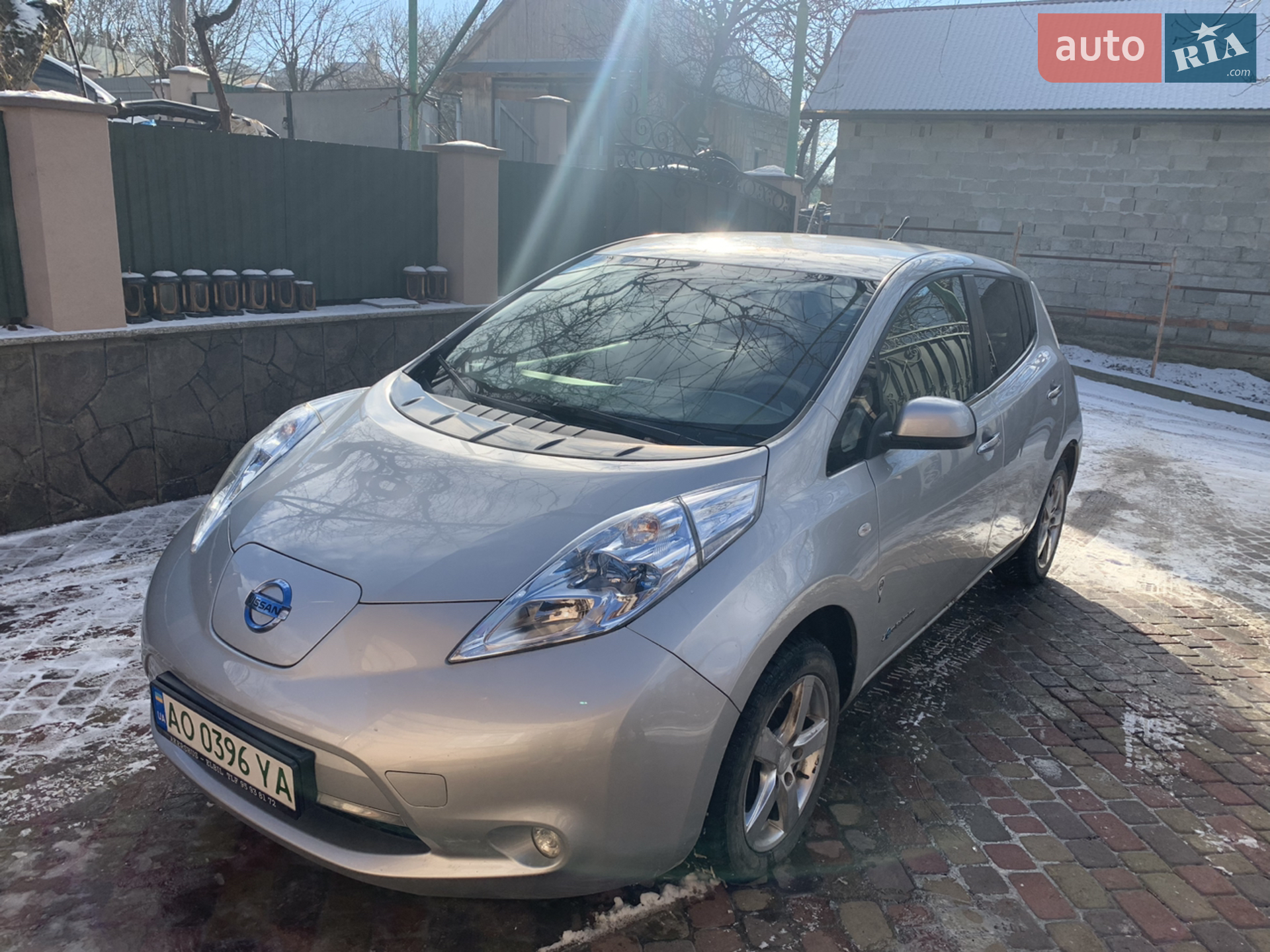 Nissan Leaf, 2012