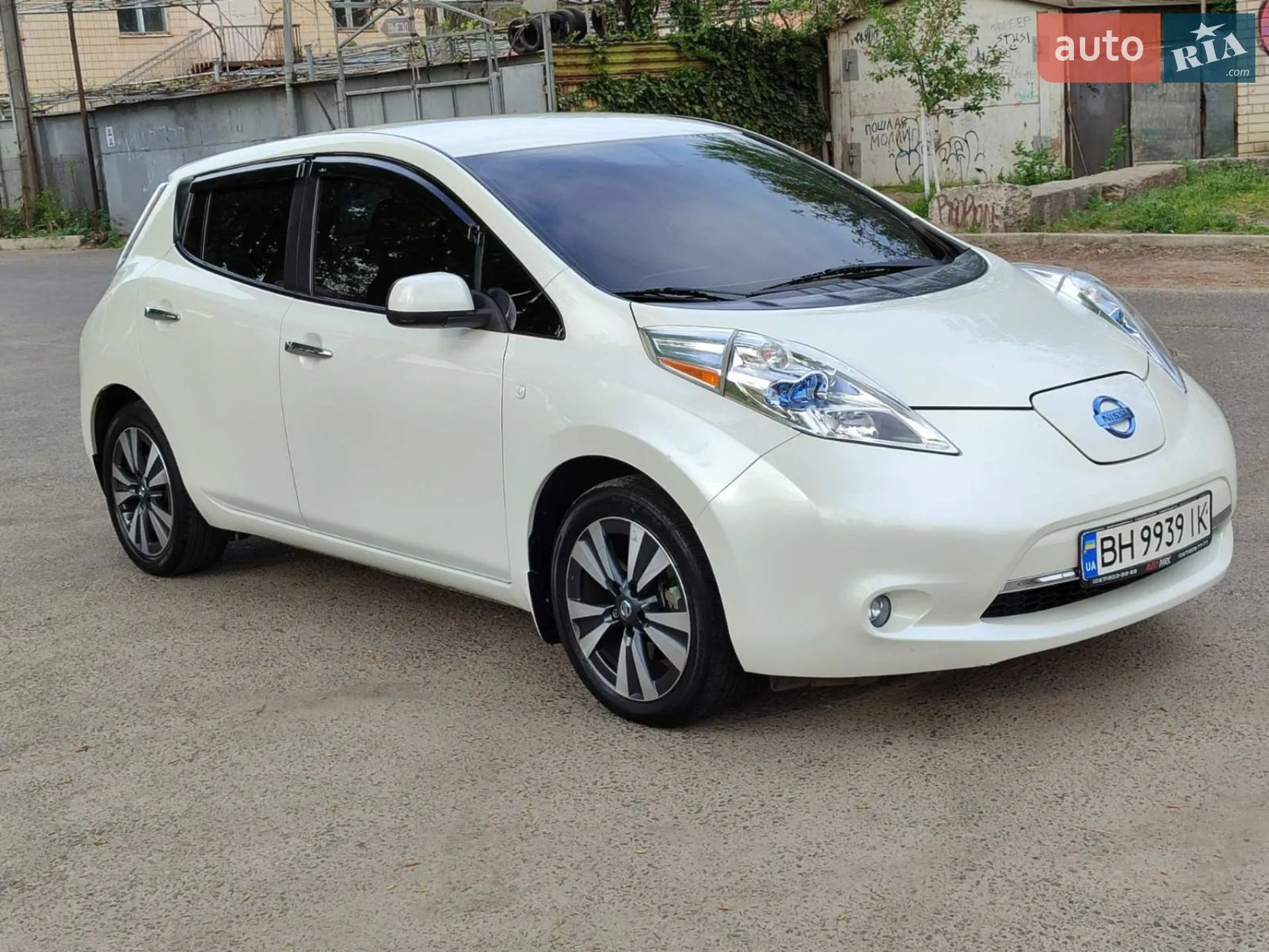Nissan Leaf, 2015