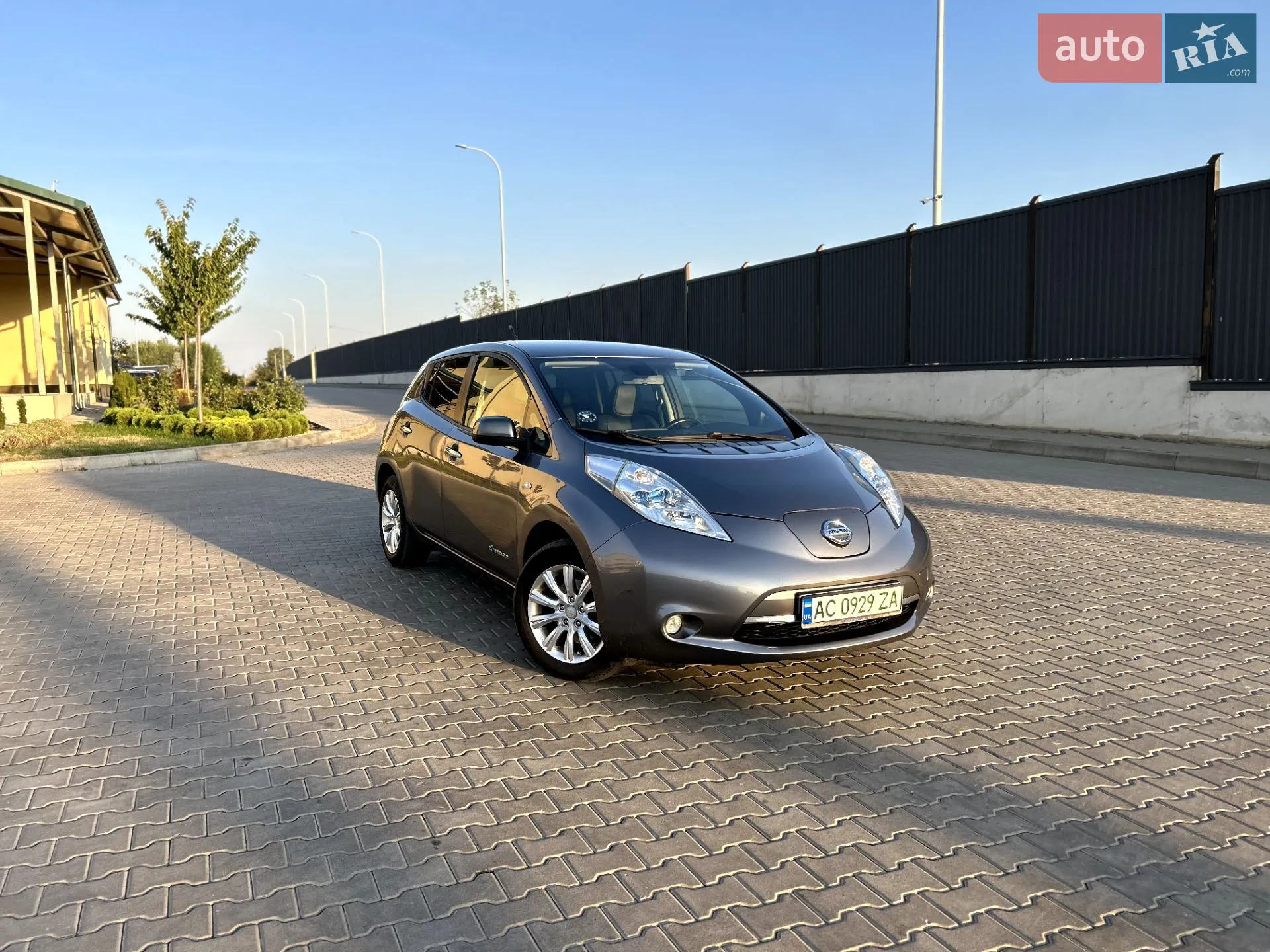 Nissan Leaf, 2014