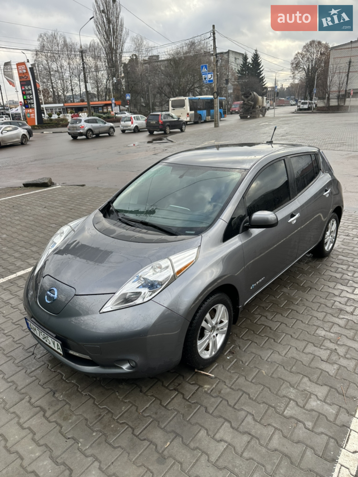 Nissan Leaf, 2013