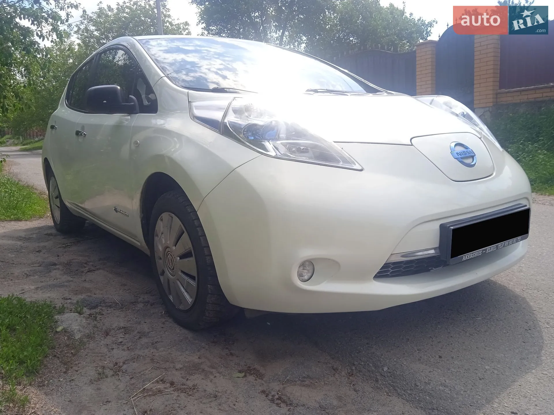 Nissan Leaf, 2012