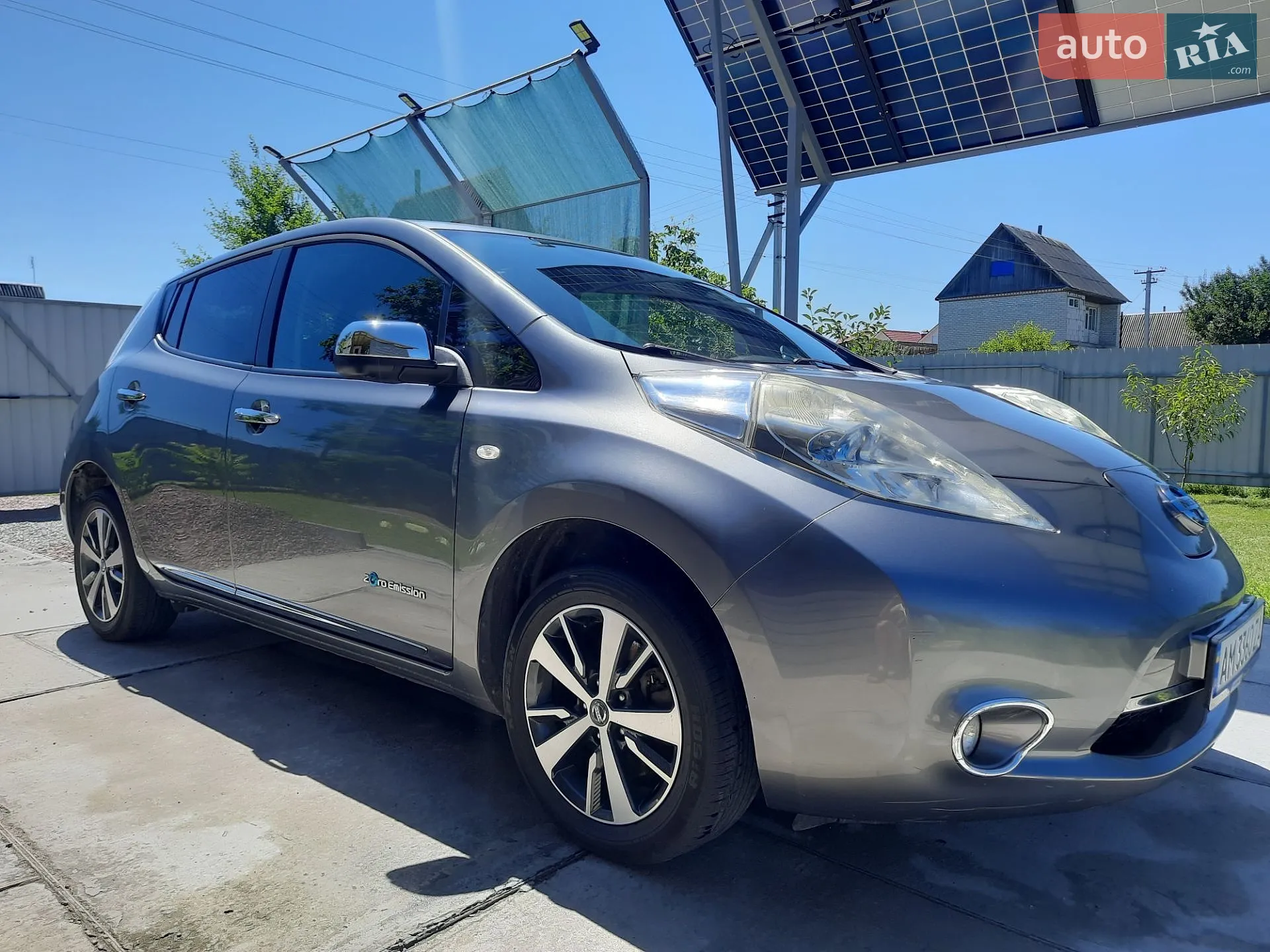 Nissan Leaf, 2015