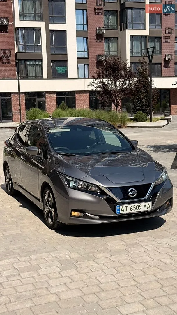 Nissan Leaf, 2021