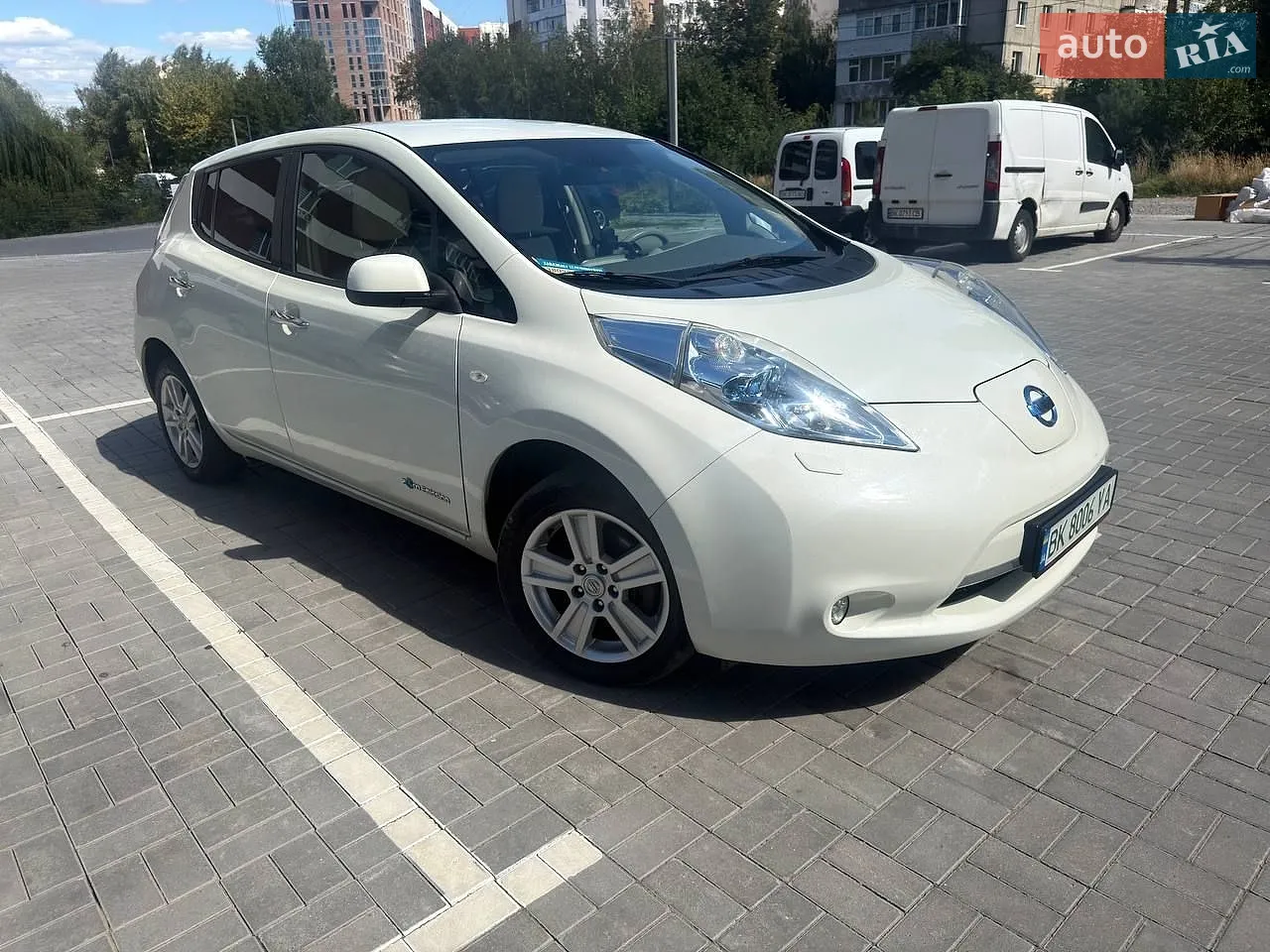 Nissan Leaf, 2012