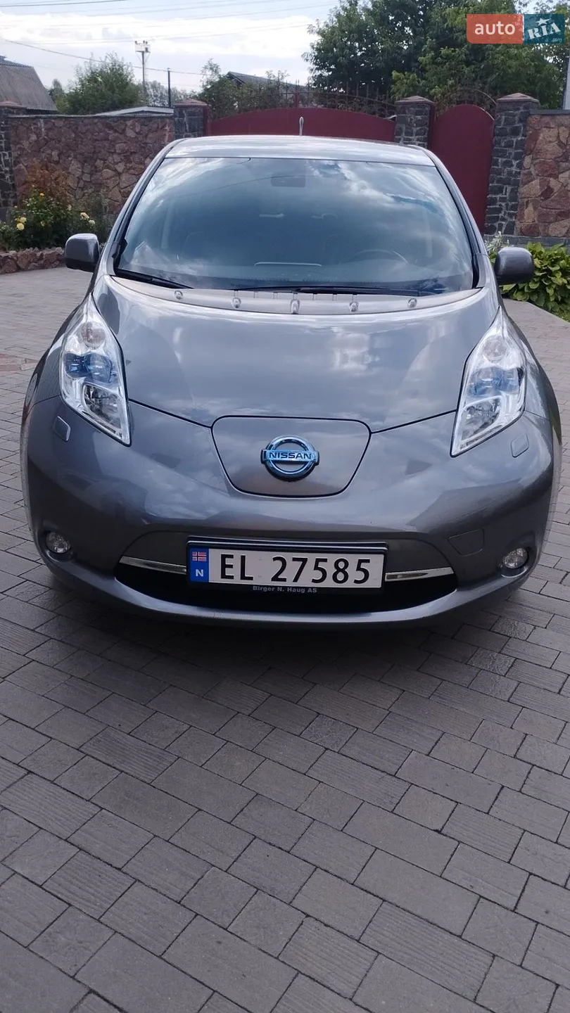 Nissan Leaf, 2013