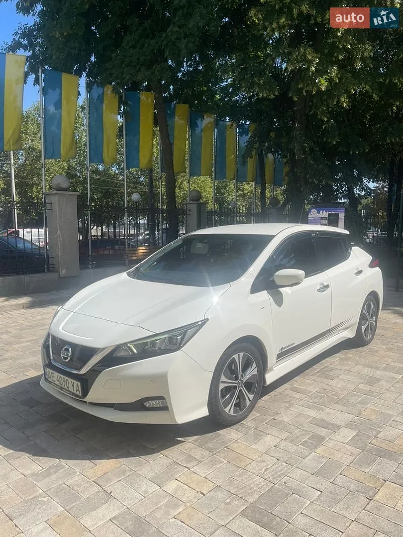 Nissan Leaf, 2019