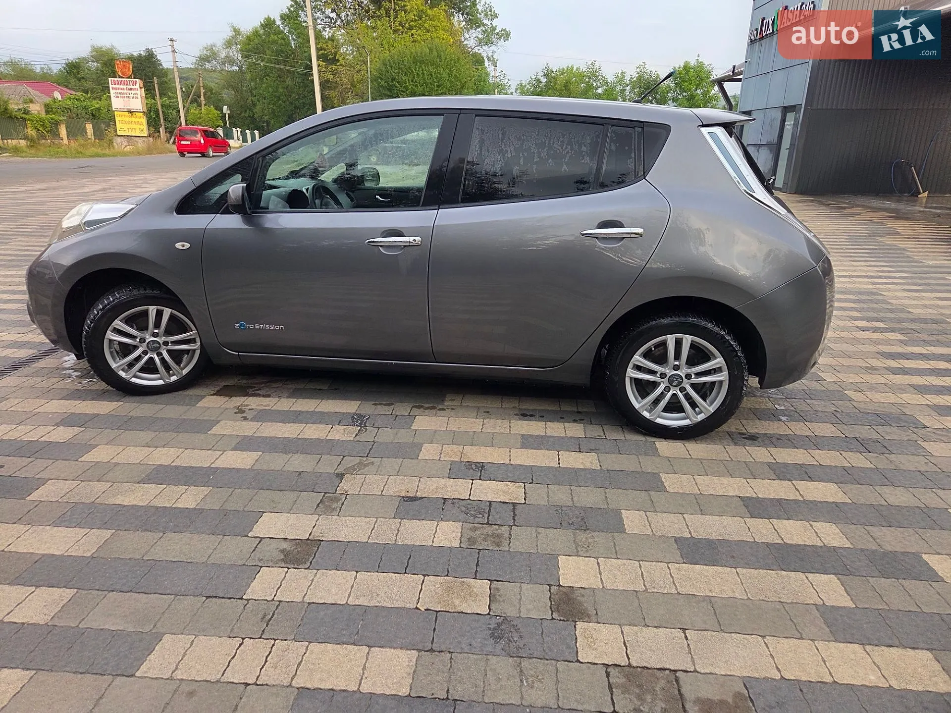 Nissan Leaf, 2013