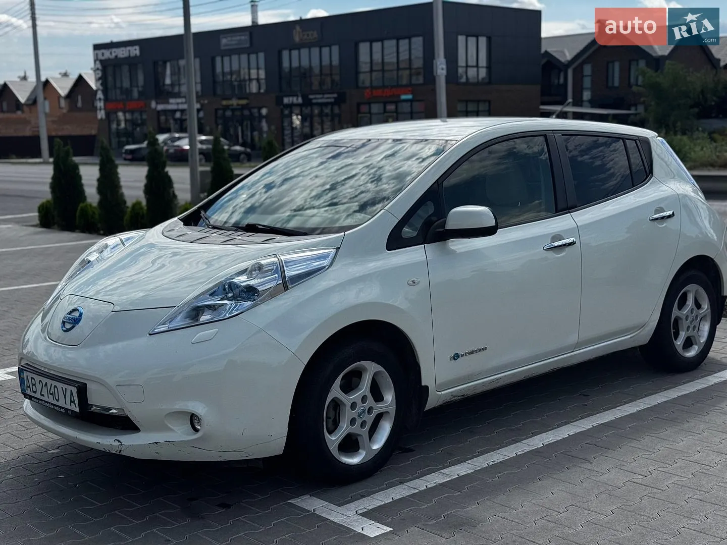 Nissan Leaf, 2012