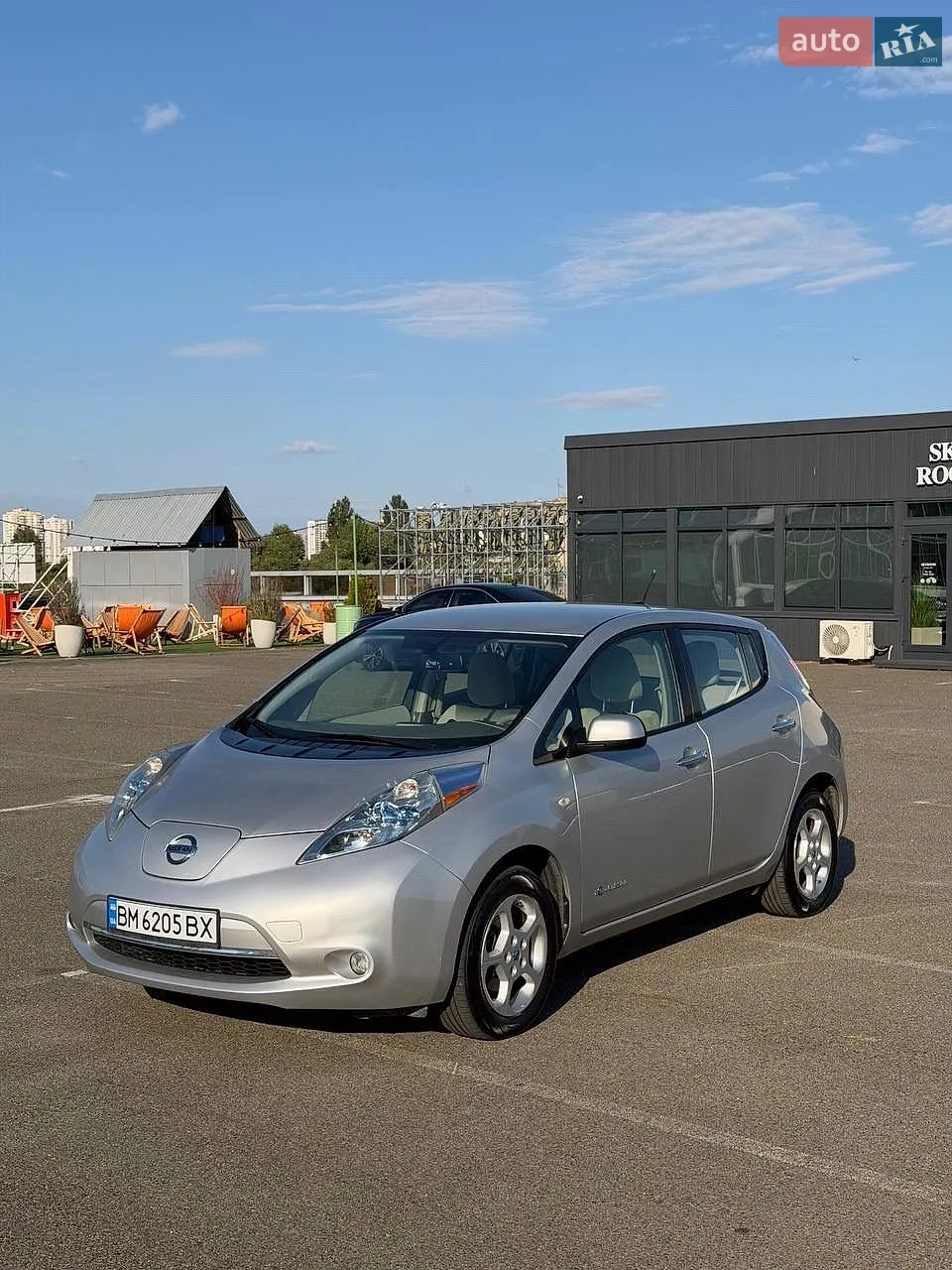 Nissan Leaf, 2011