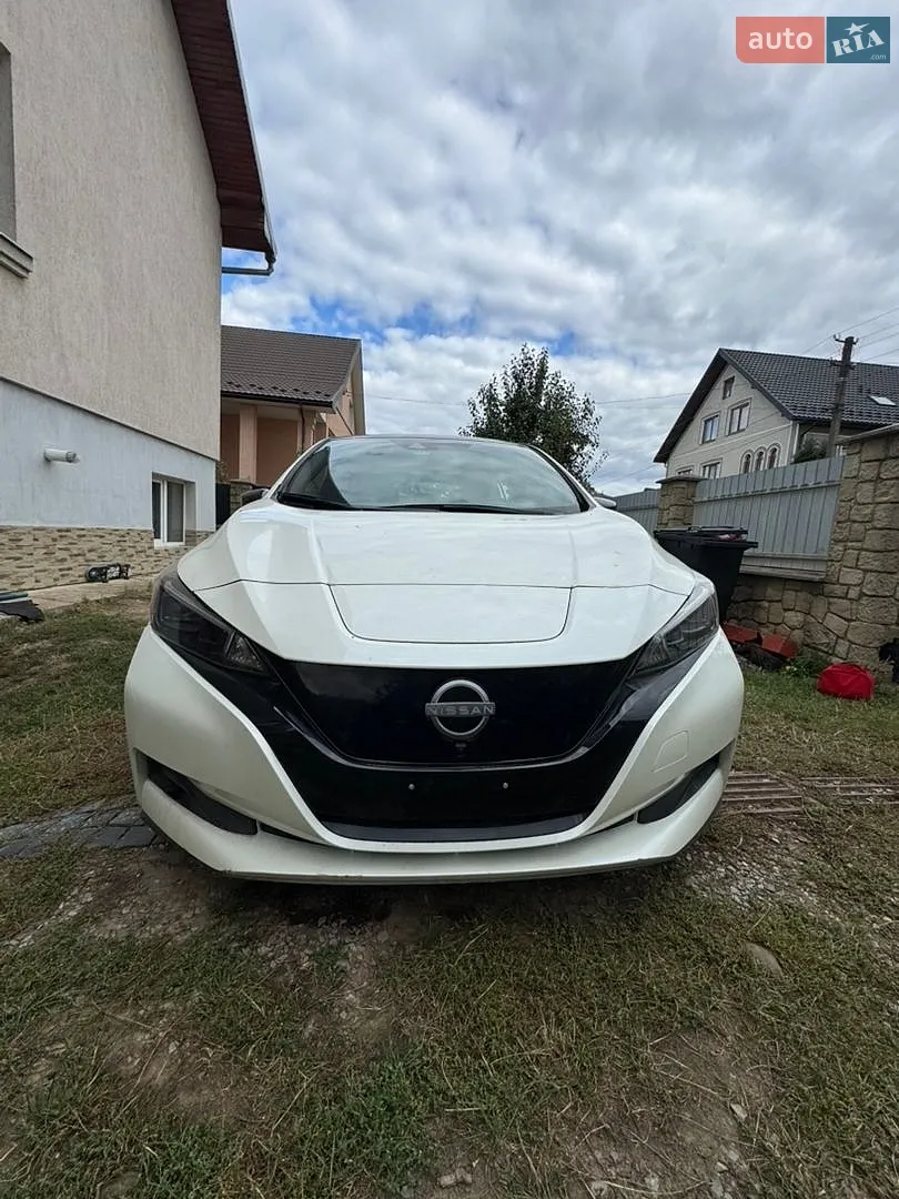 Nissan Leaf, 2022