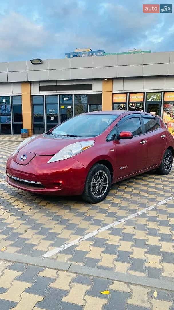 Nissan Leaf, 2013