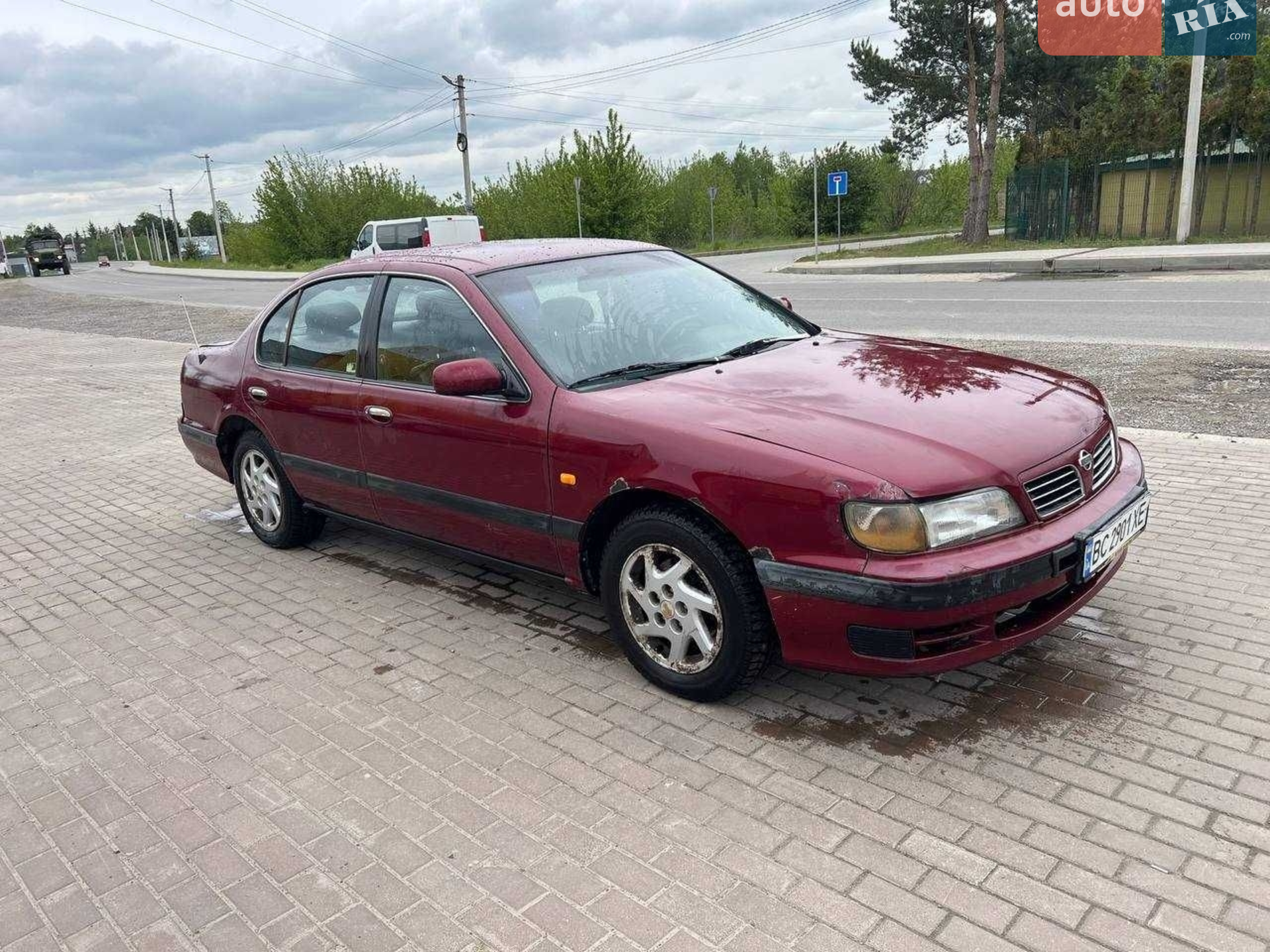 Nissan Maxima, 1996
