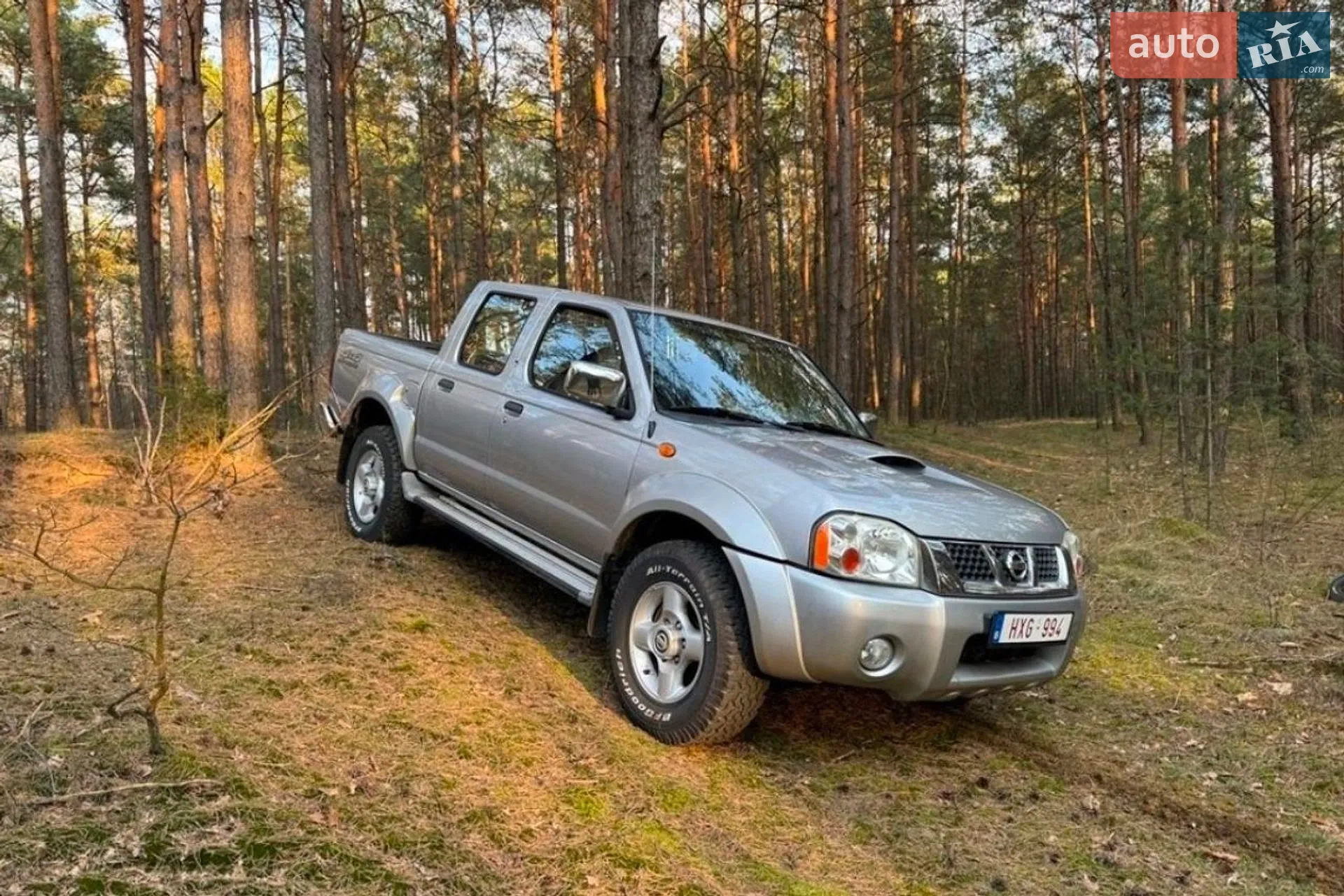 Nissan Navara, 2001