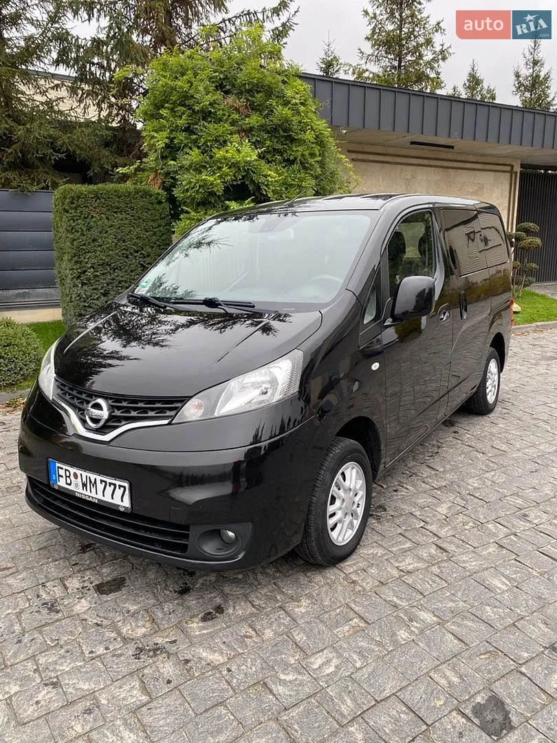 Nissan NV200, 2014