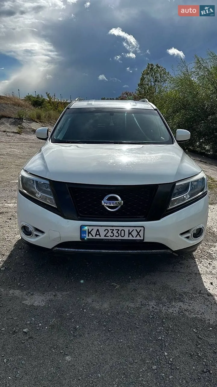Nissan Pathfinder, 2016