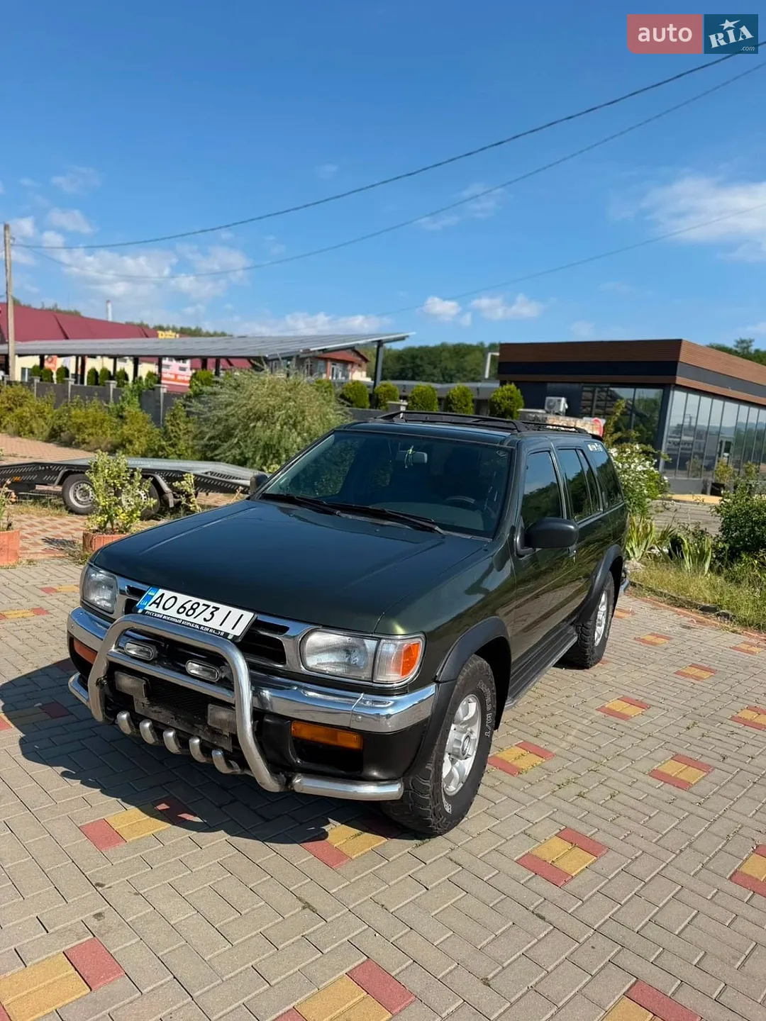 Nissan Pathfinder, 1998