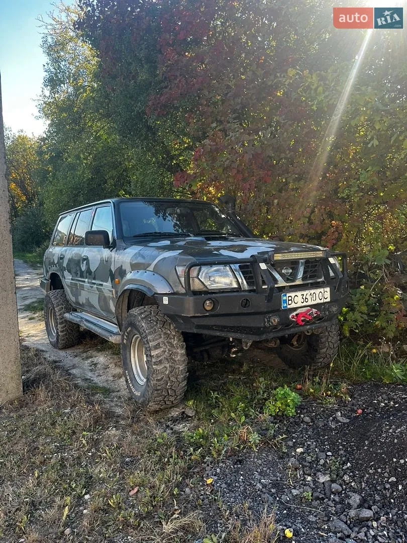 Nissan Patrol, 1998