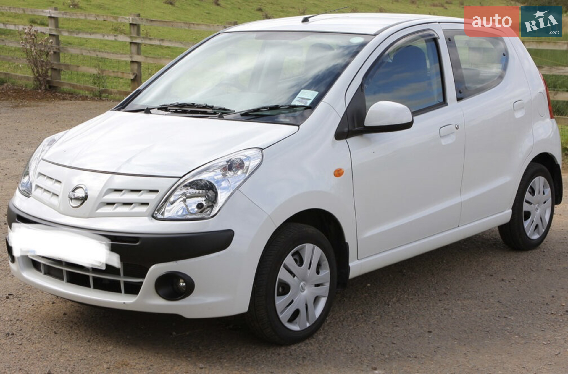 Nissan Pixo, 2010