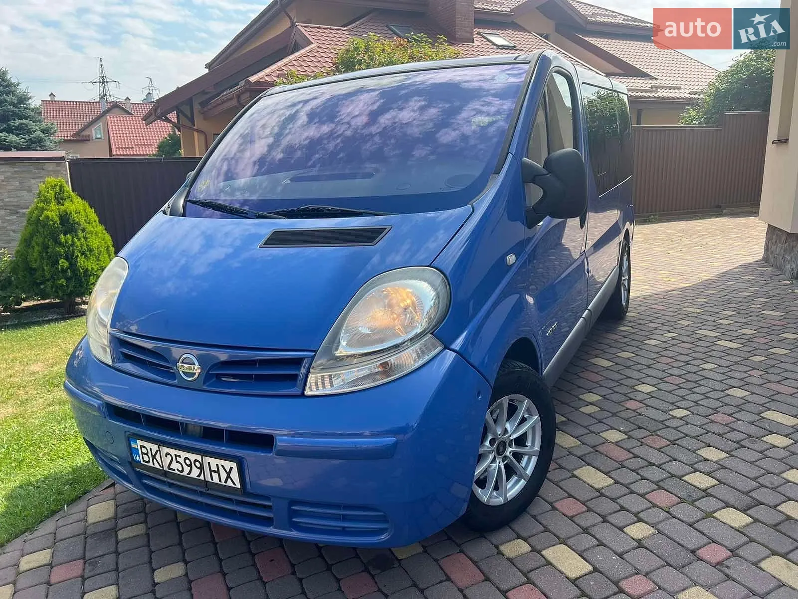 Nissan Primastar, 2004