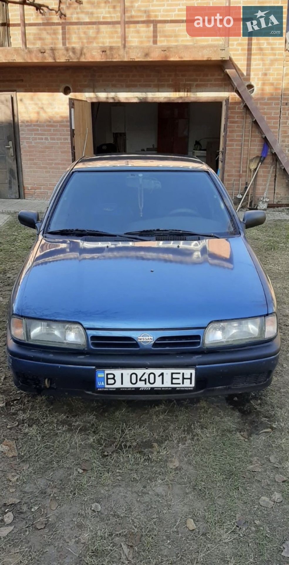 Nissan Primera, 1990