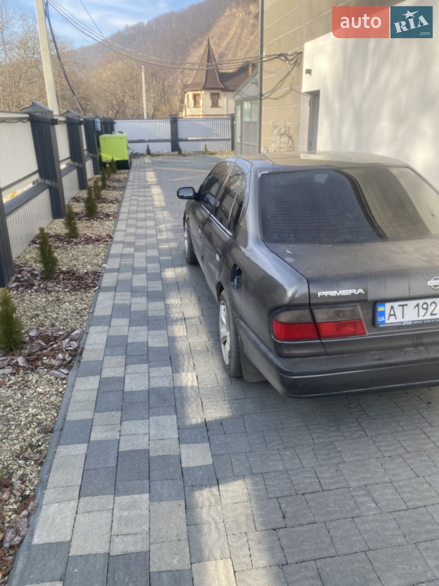 Nissan Primera, 1993