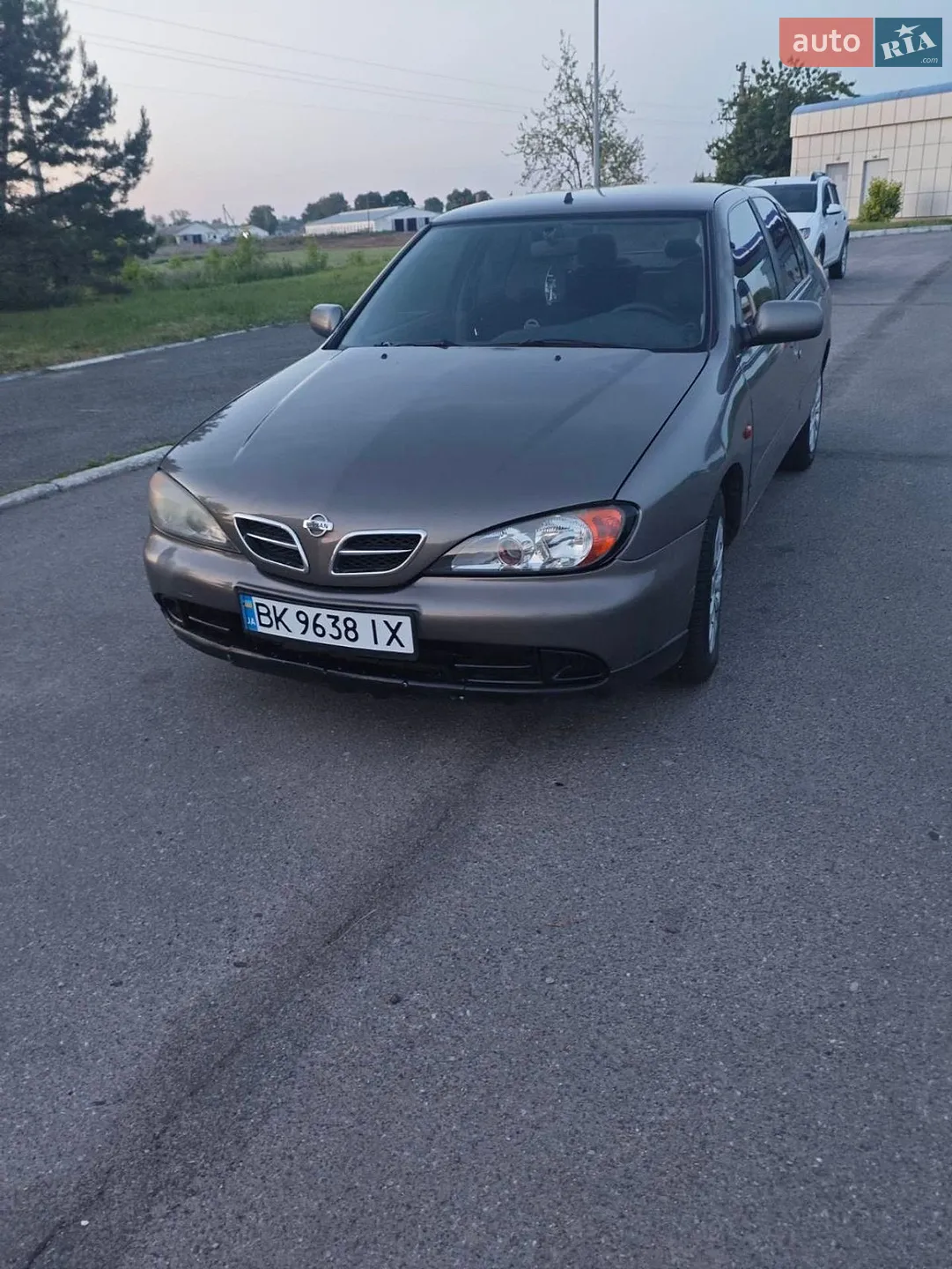 Nissan Primera, 2001