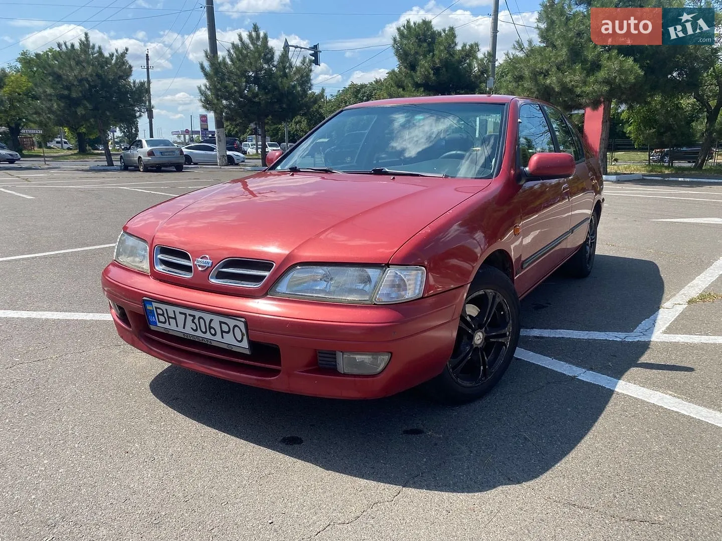 Nissan Primera, 1998