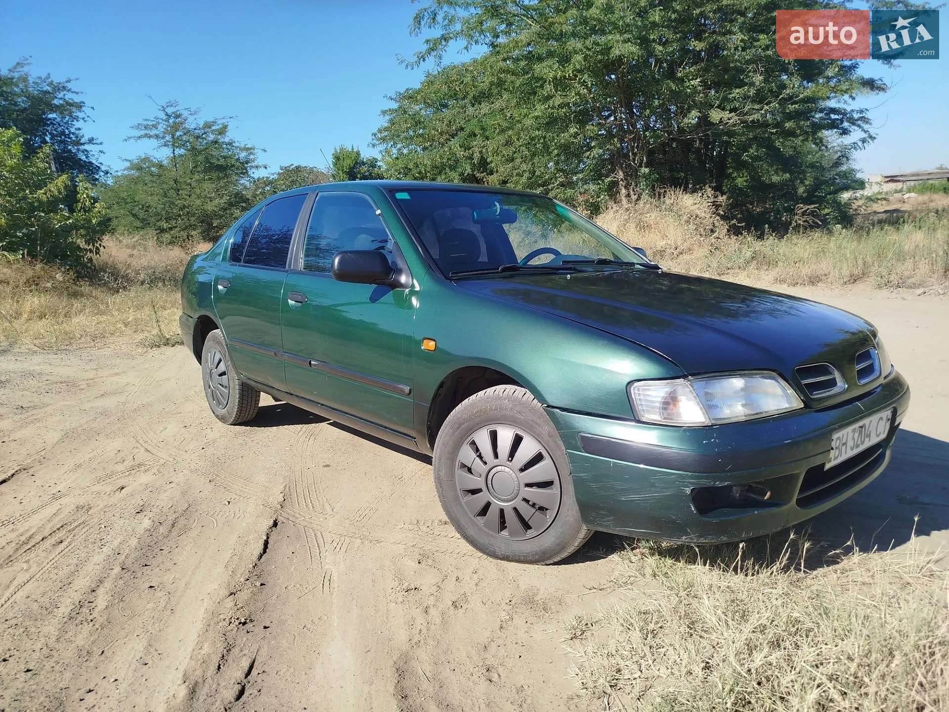 Nissan Primera, 1998