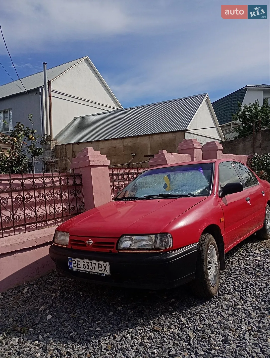 Nissan Primera, 1993