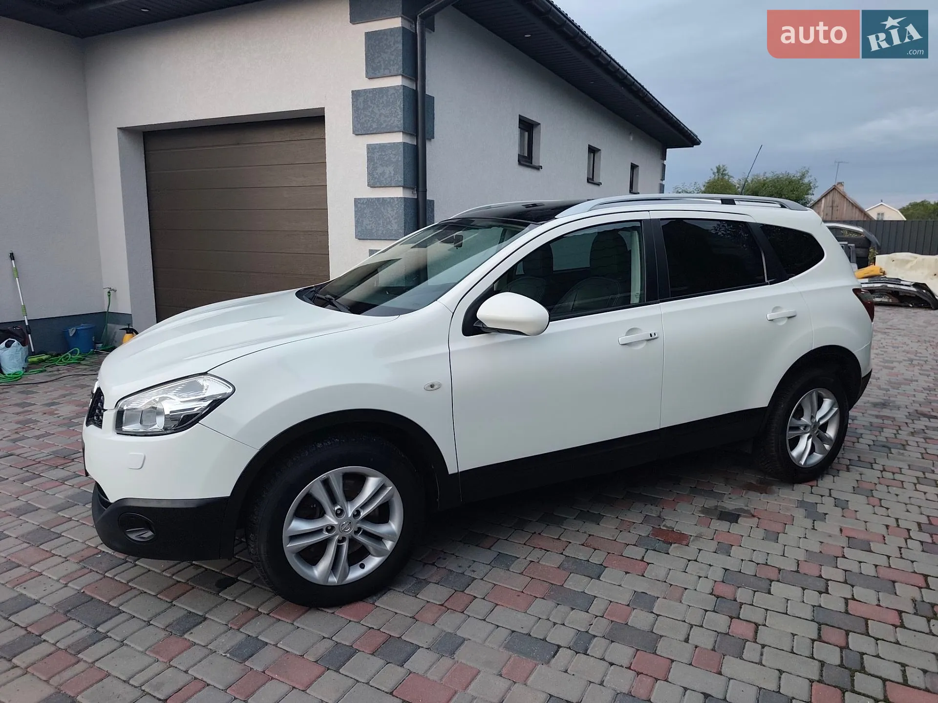 Nissan Qashqai+2, 2011