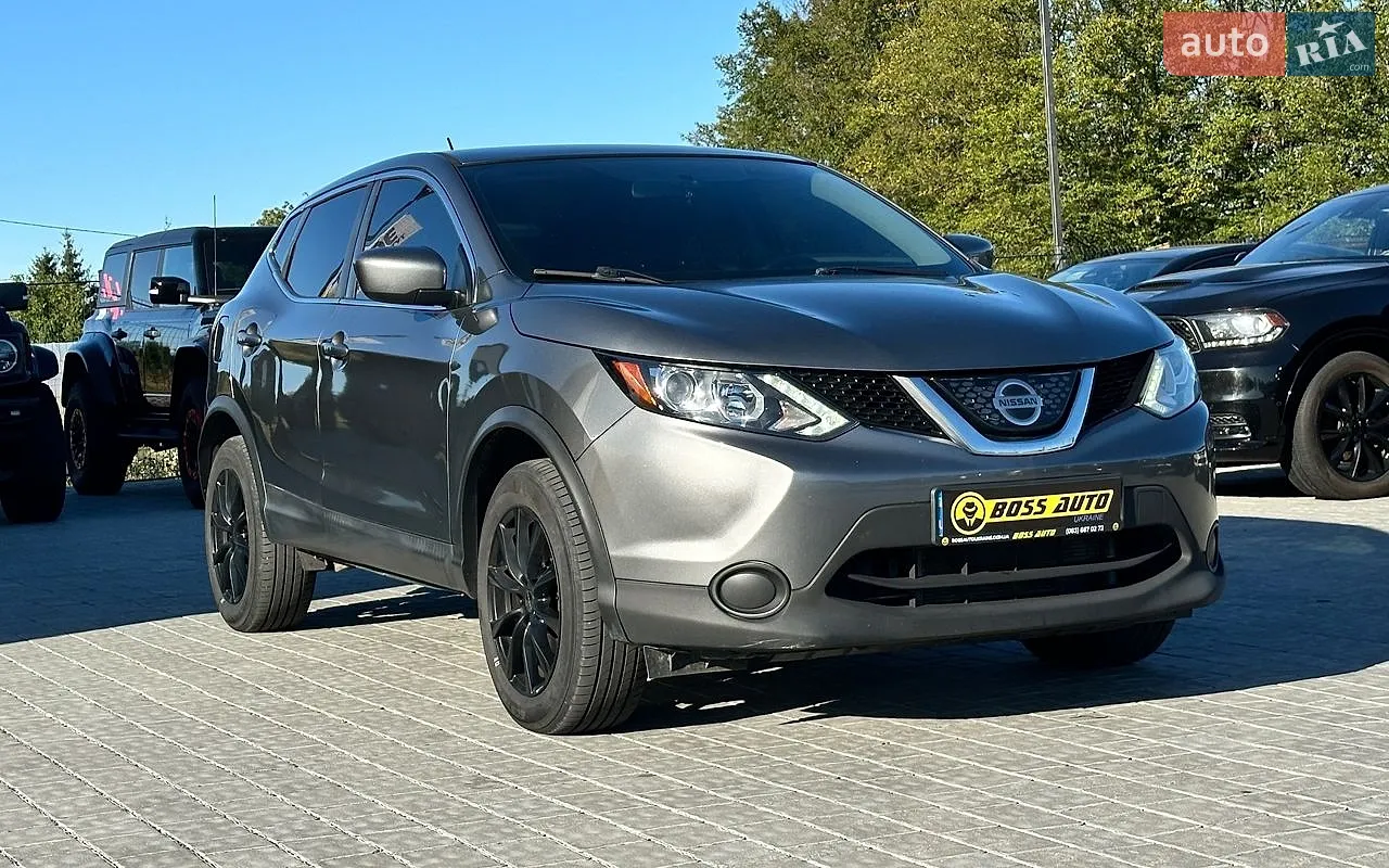 Nissan Rogue Sport, 2018