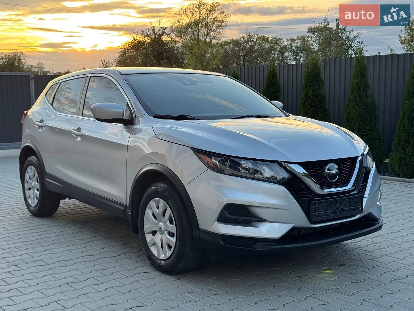 Nissan Rogue Sport, 2020