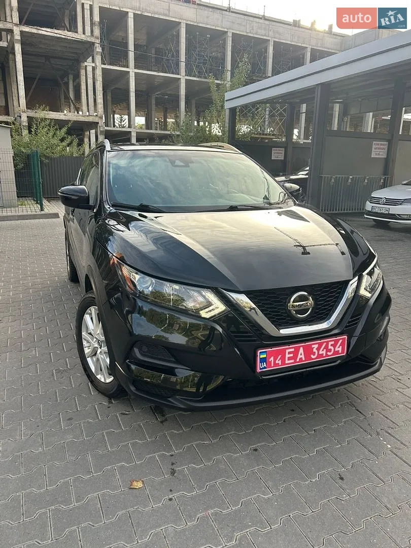 Nissan Rogue Sport, 2020