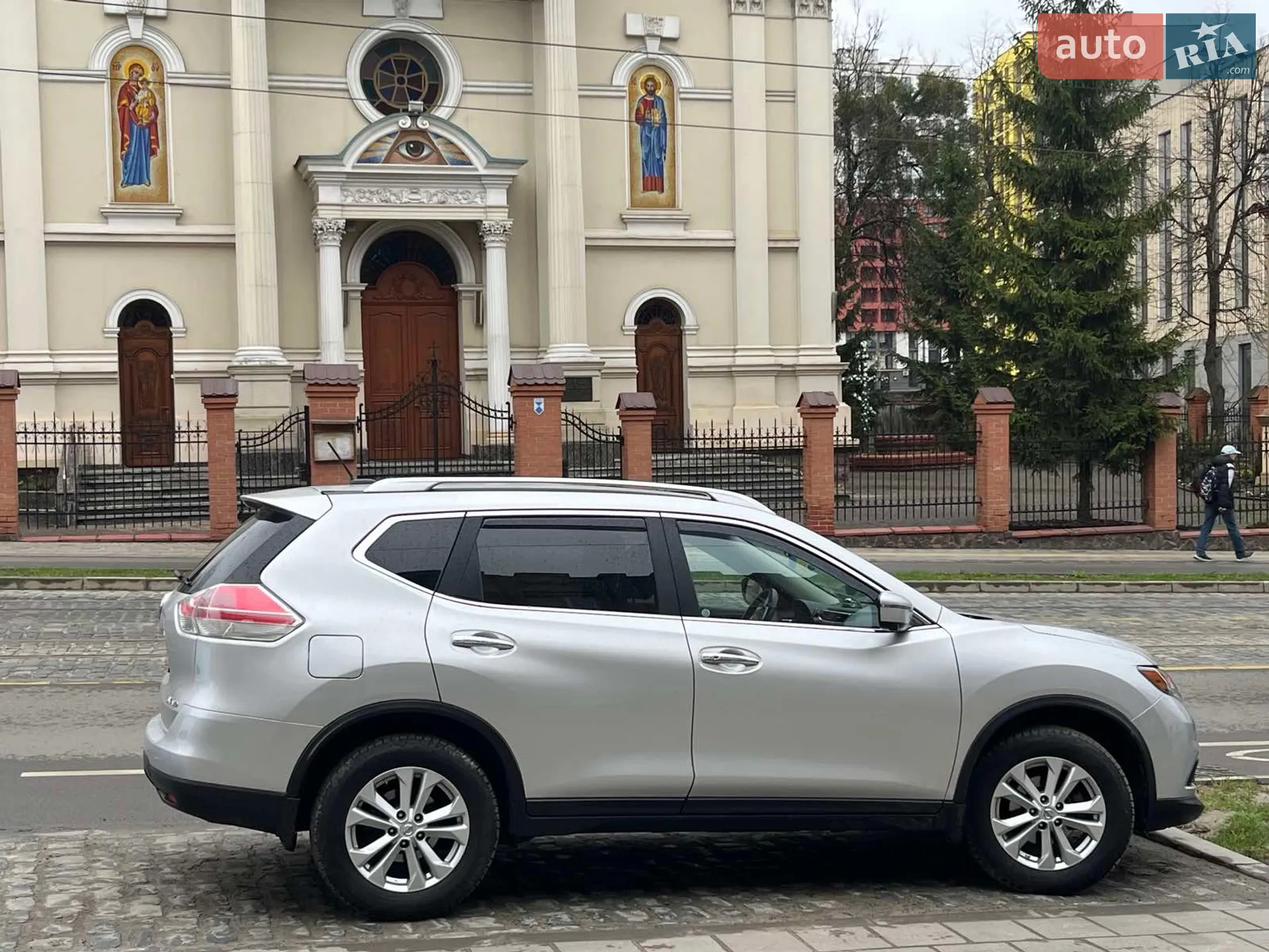 Nissan Rogue, 2016