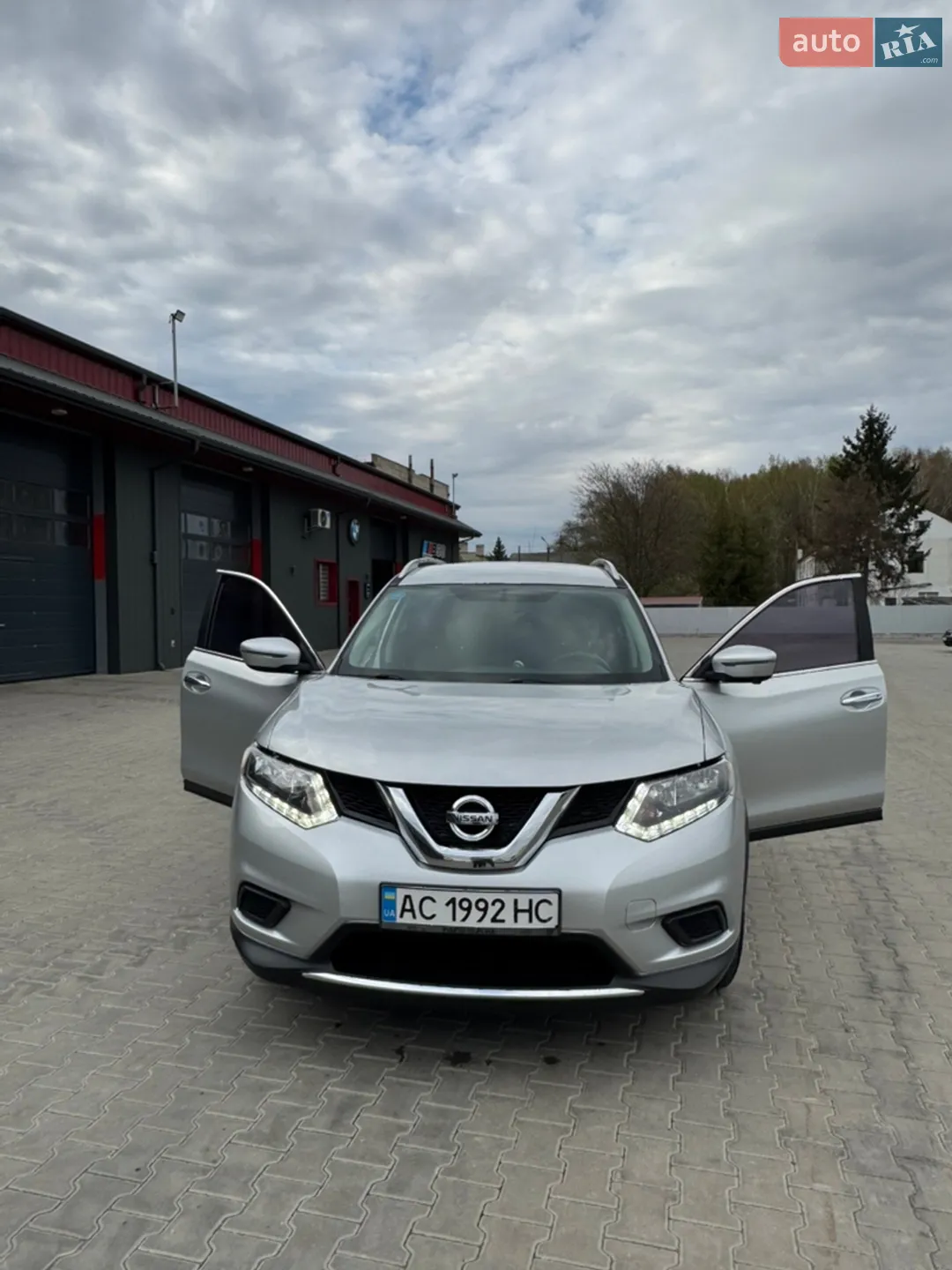 Nissan Rogue, 2016