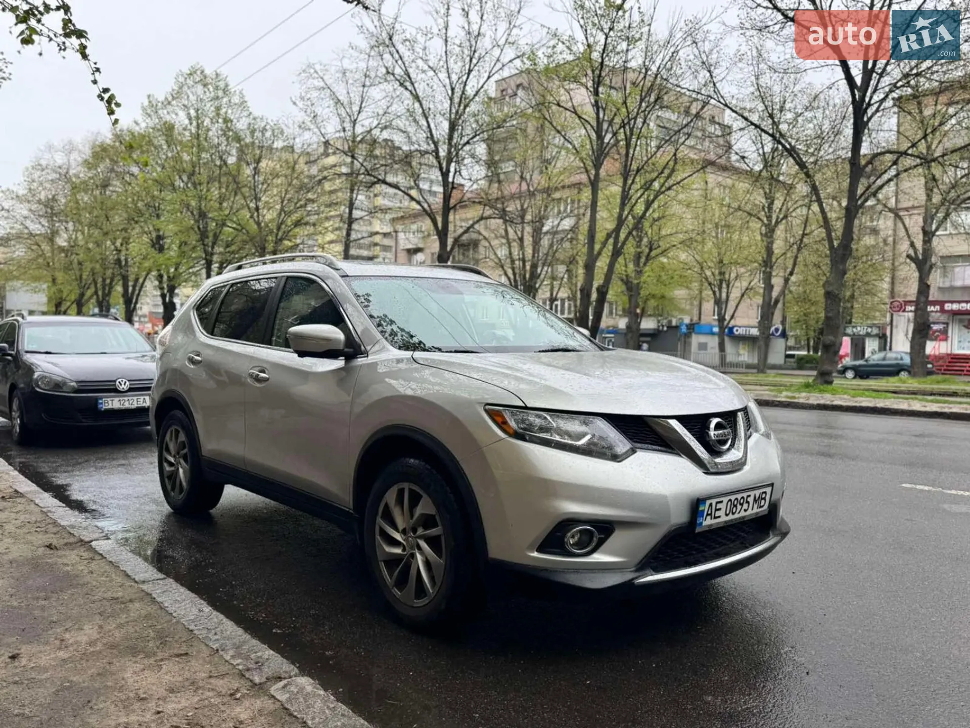 Nissan Rogue, 2014