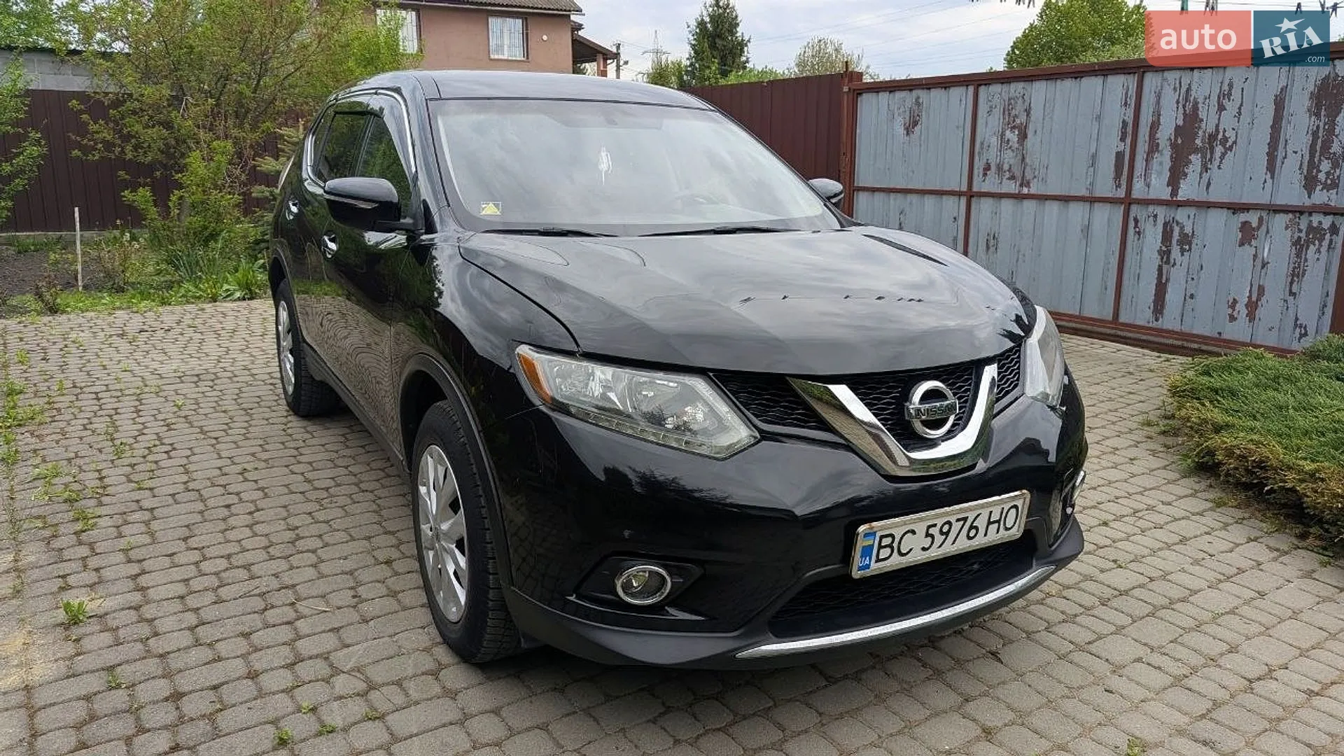 Nissan Rogue, 2015
