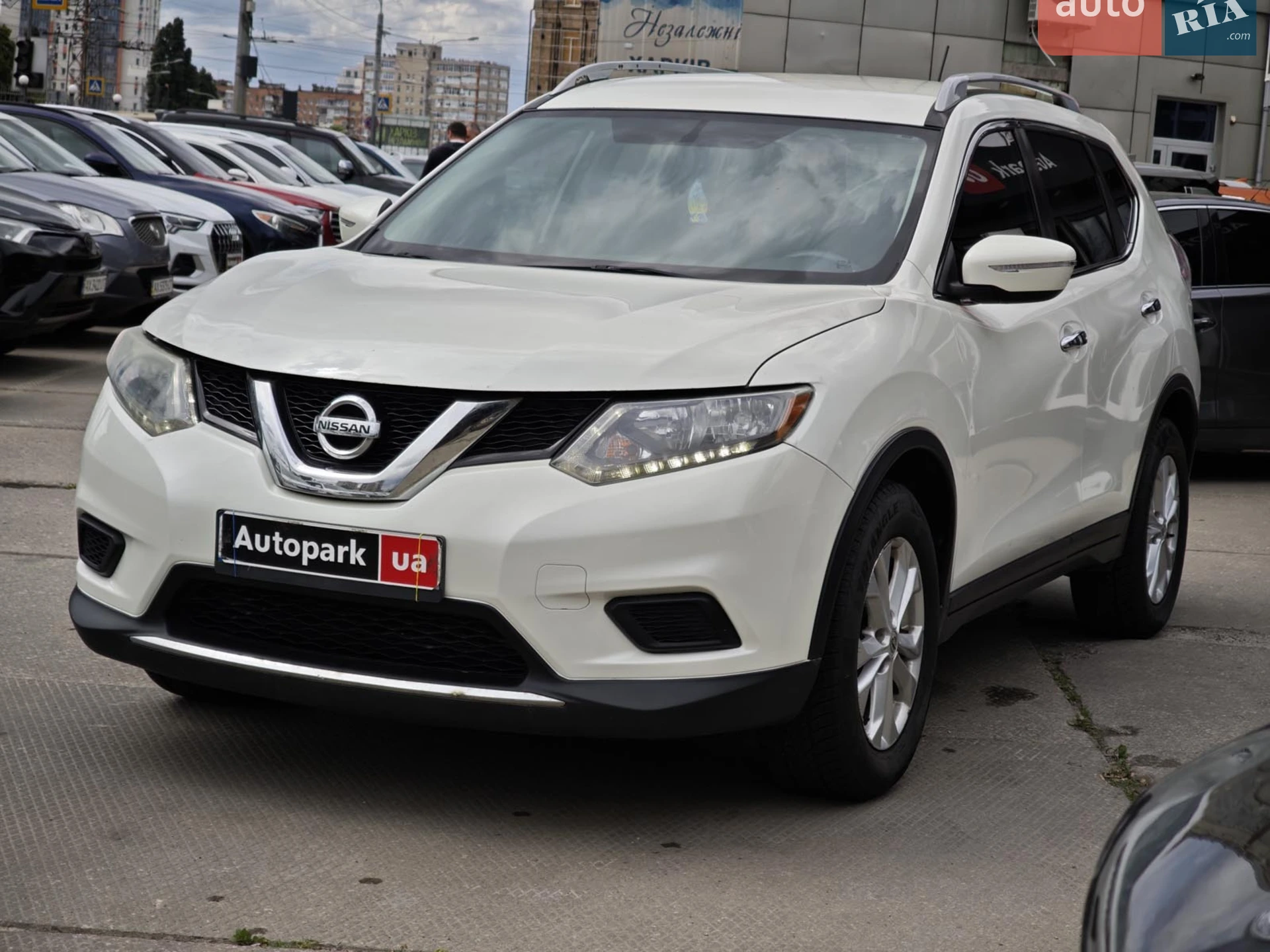 Nissan Rogue, 2015
