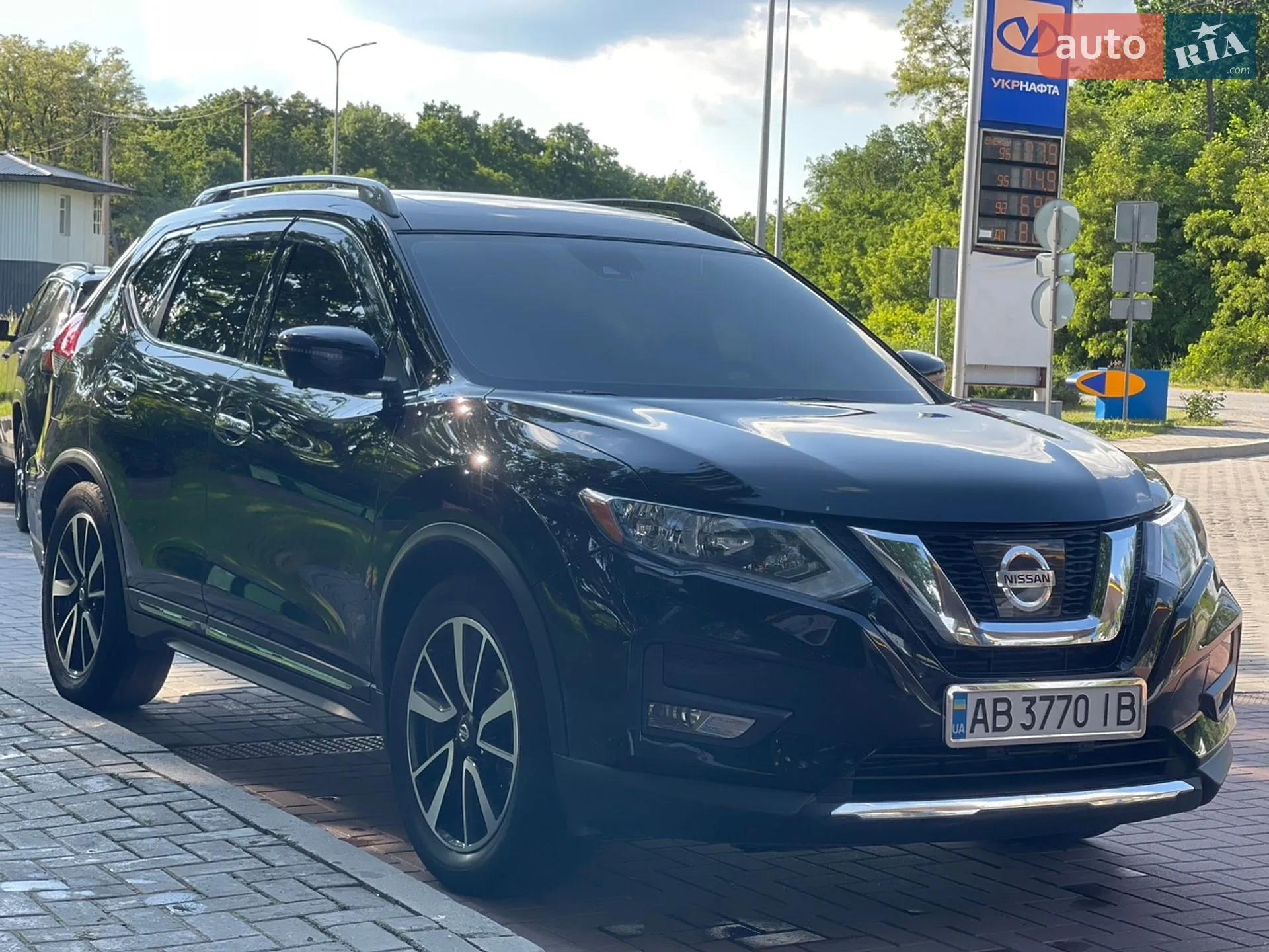 Nissan Rogue, 2016