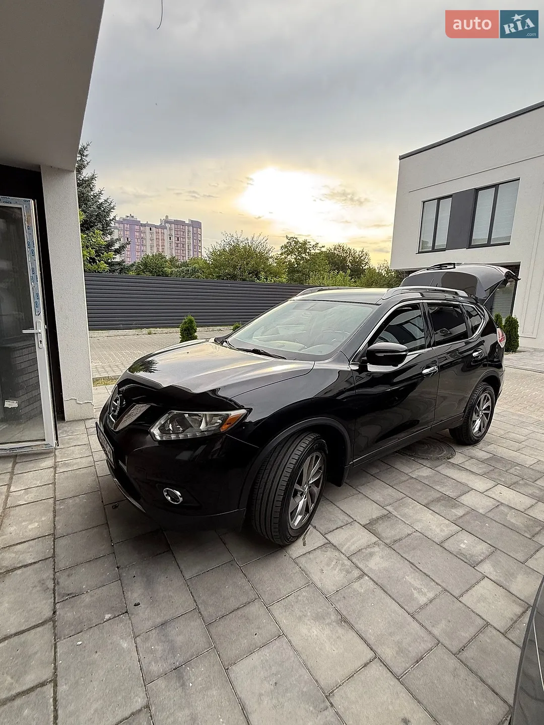 Nissan Rogue, 2014
