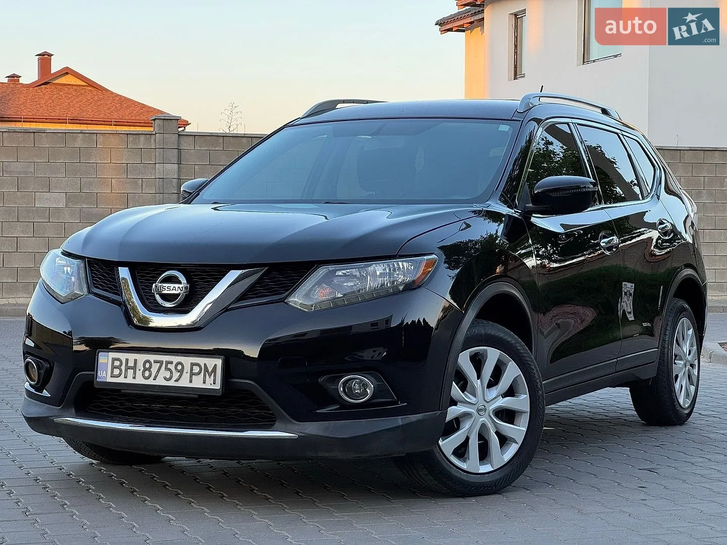 Nissan Rogue, 2016