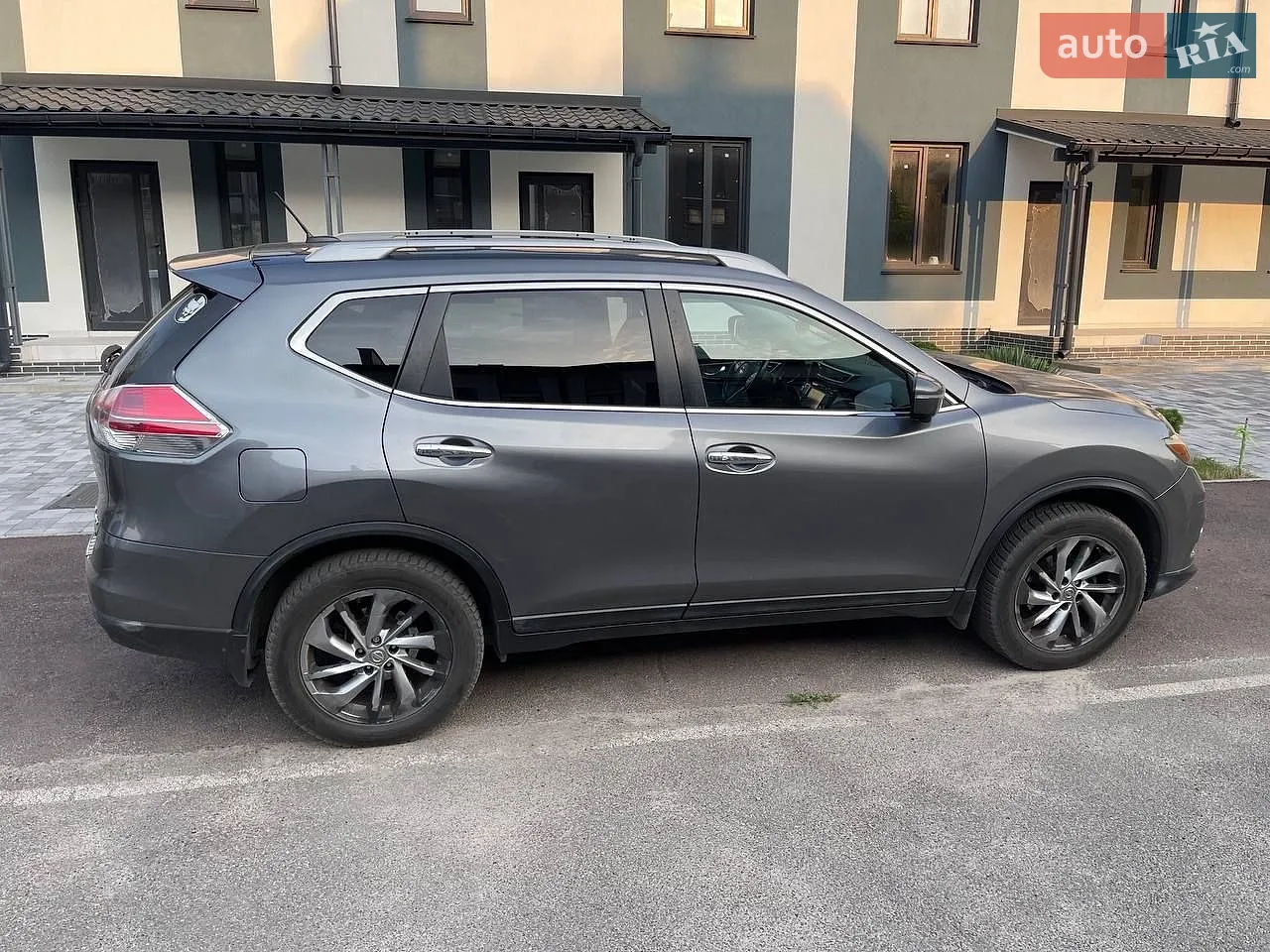 Nissan Rogue, 2015