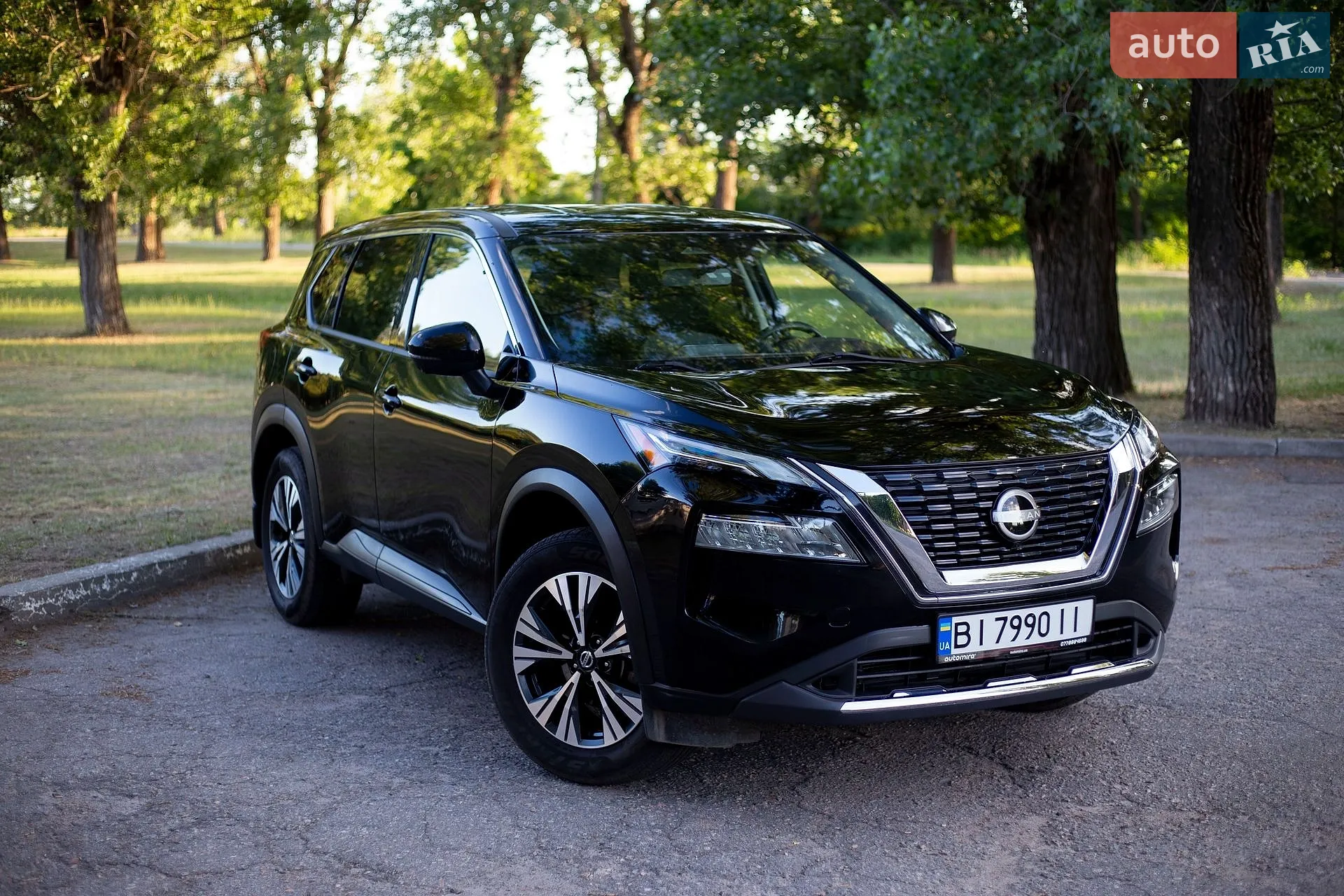 Nissan Rogue, 2020