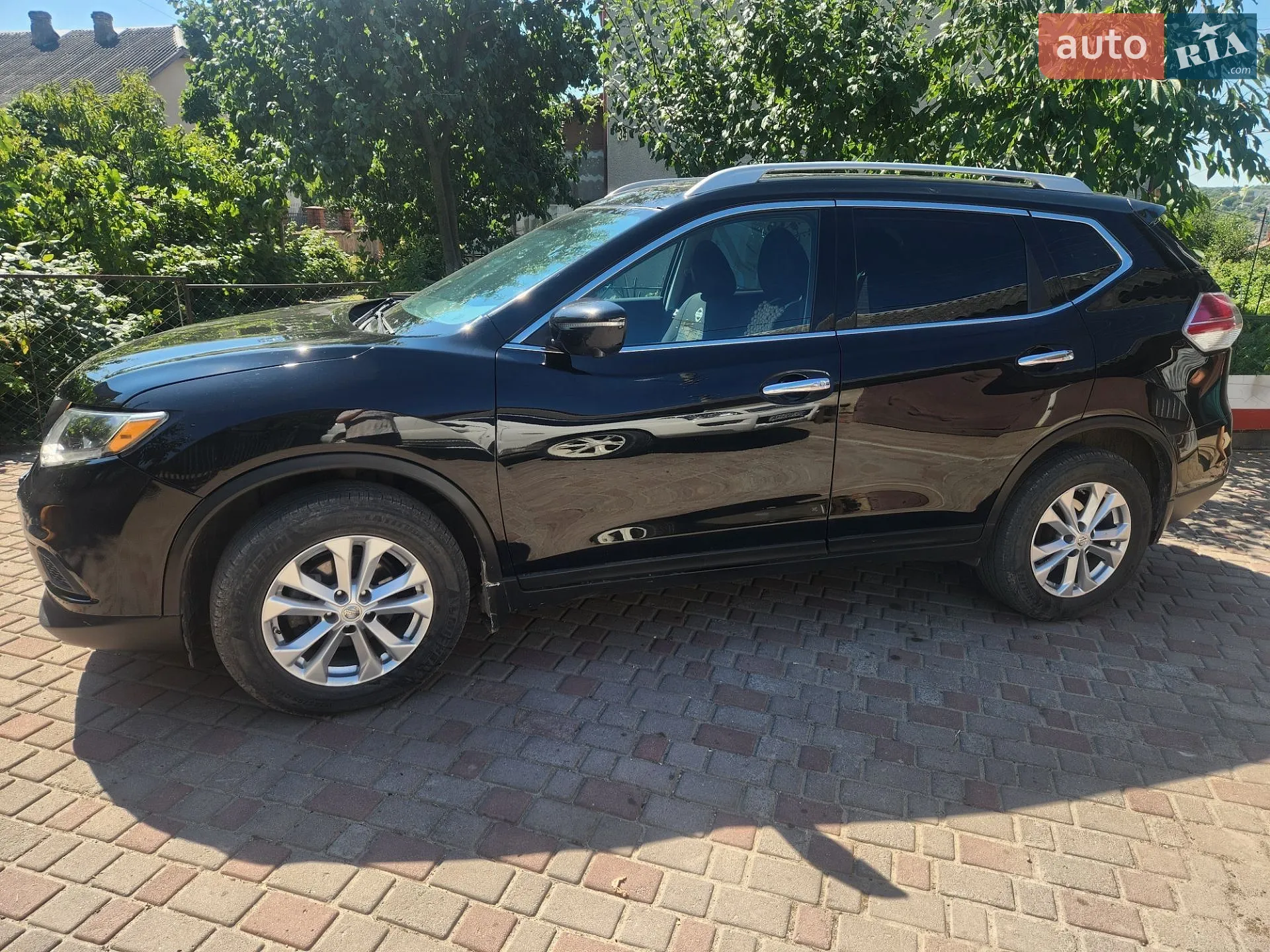 Nissan Rogue, 2015