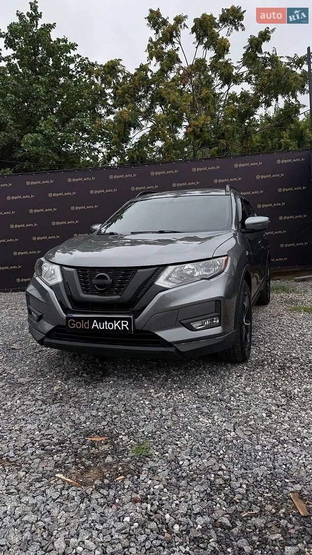 Nissan Rogue, 2016